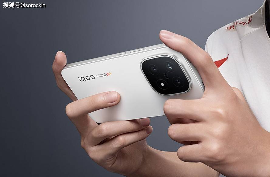 尖”3款手机16+512GB成“年轻人最爱”PP电子手机aPP换新机建议一步到位“性能顶(图3)